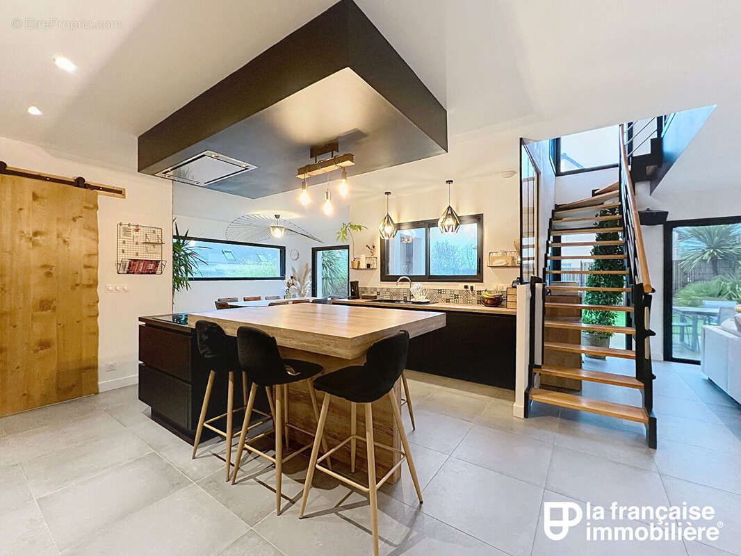 Maison à PARTHENAY-DE-BRETAGNE