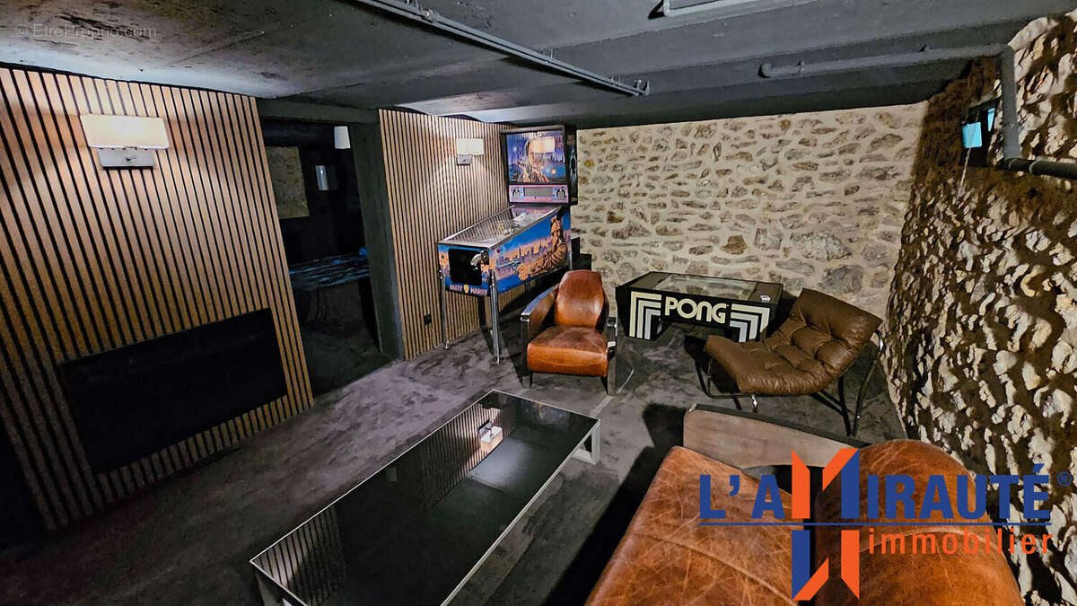 Maison à SARTROUVILLE