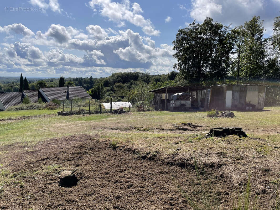 Proche Pompadour centre, voie sans issue - photo 8