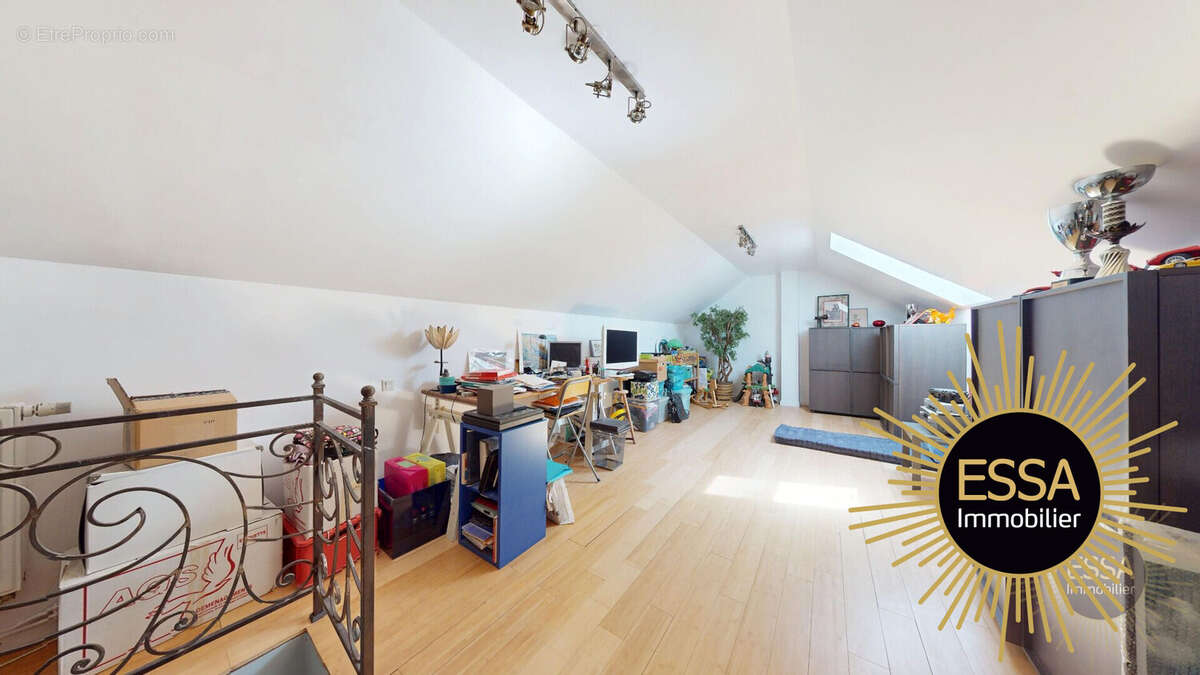 Maison à VELIZY-VILLACOUBLAY