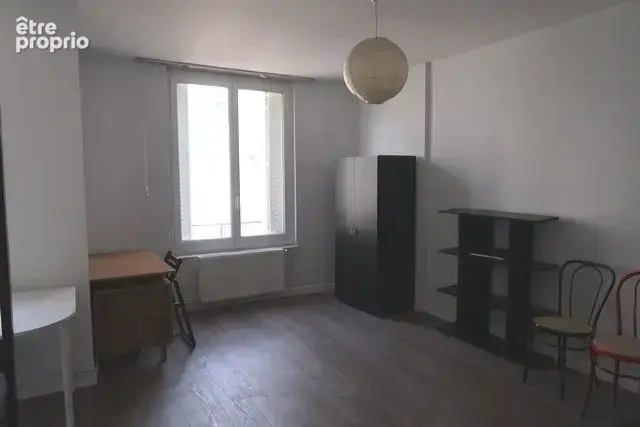 Appartement 1 pièce 26 m² à vendre à Clermont-Ferrand (63000) - photo 2