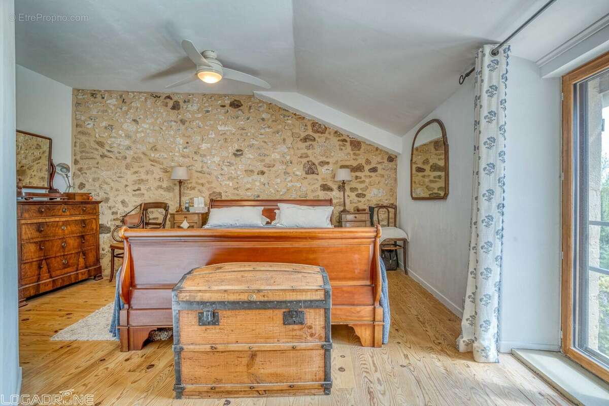 Maison à SALLES-DE-BELVES