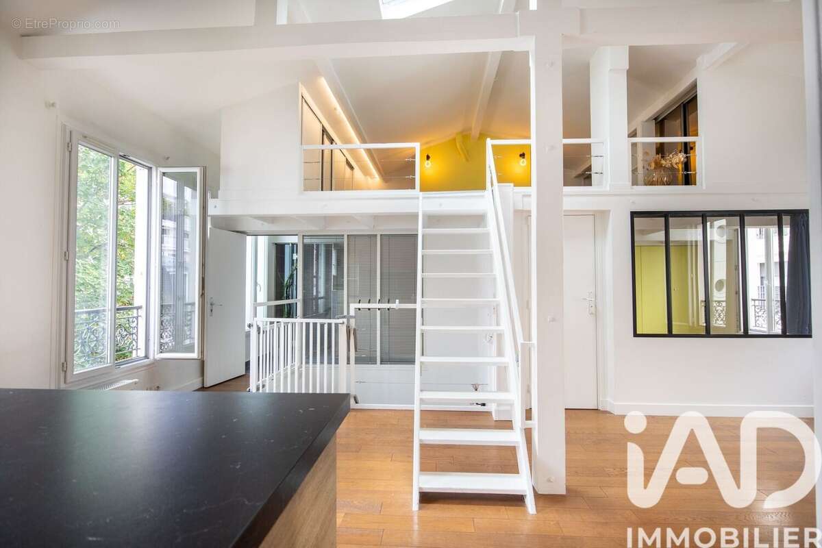 Photo 3 - Appartement à LEVALLOIS-PERRET