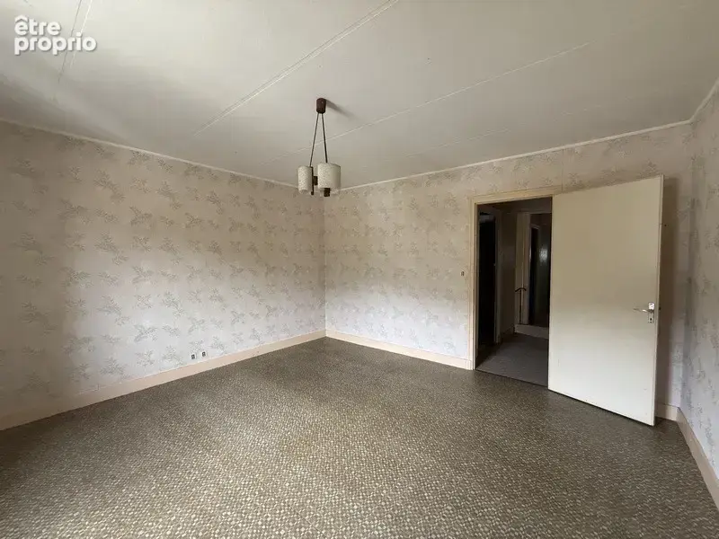 Maison sur 2 niveaux avec terrain   Vaux-lès-Saint-Claude - photo 8