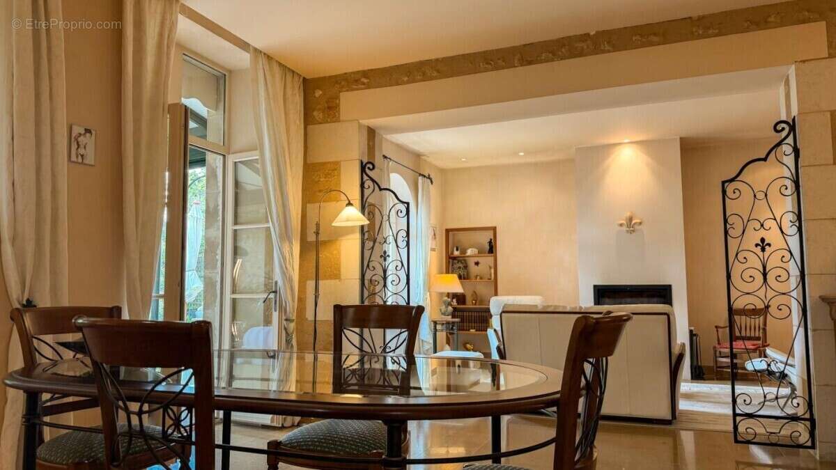 Maison à POITIERS