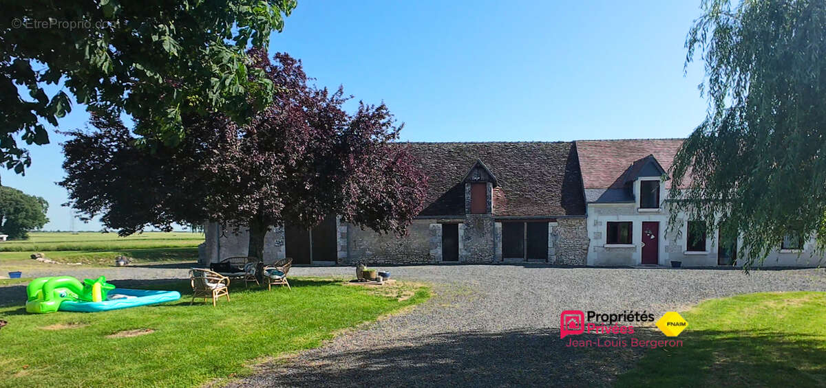 Maison à ATHEE-SUR-CHER