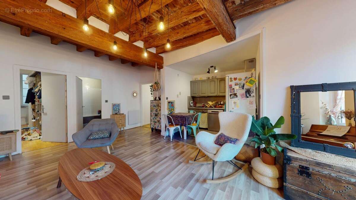 Appartement à LYON-5E