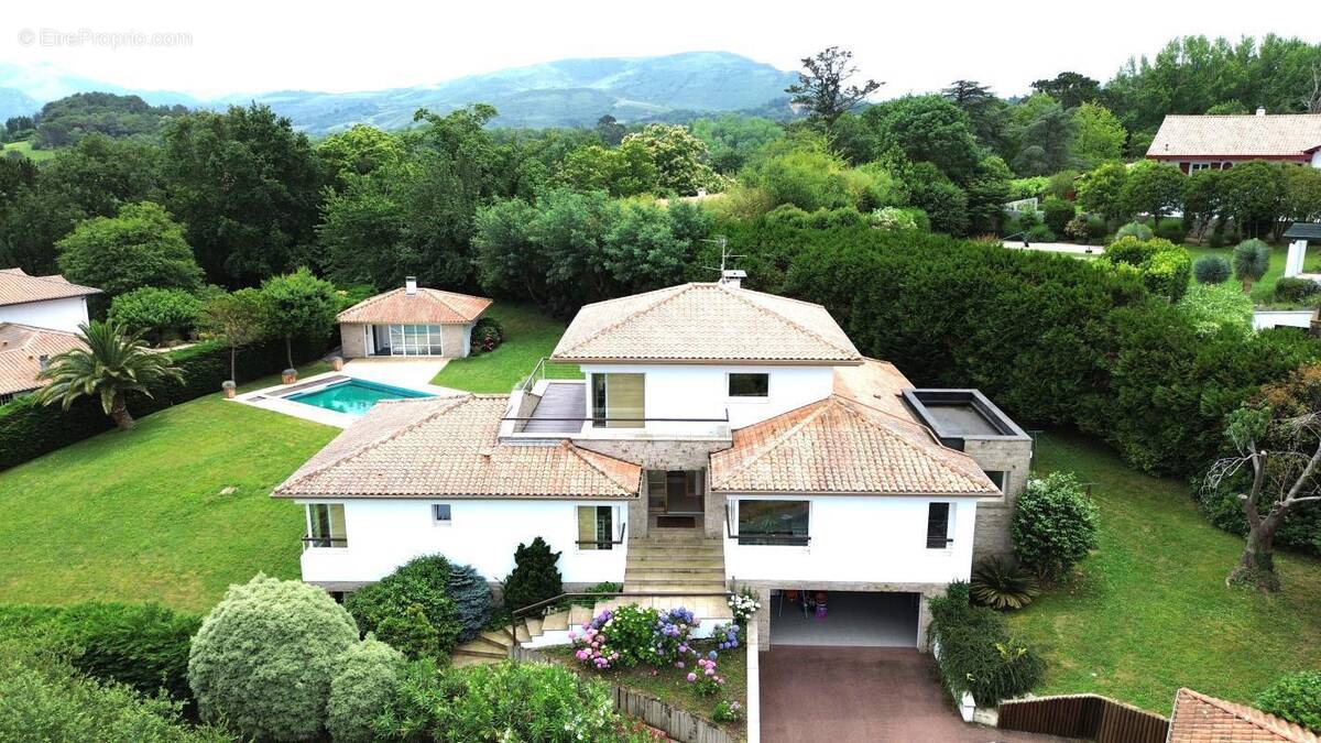 Maison à URRUGNE