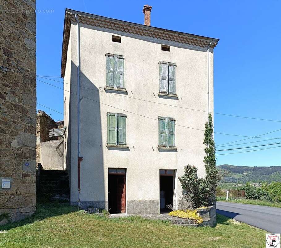 Maison à SAINT-FELICIEN