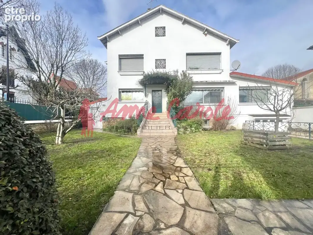 Photo Maison à Joinville-Le-Pont au prix de 995 000€