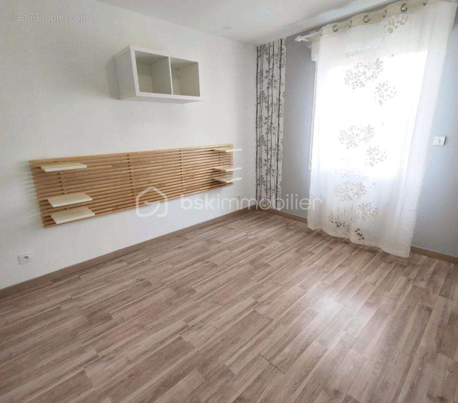 Grande maison familiale de 193 m² – 5 chambres – Terrain de 2 488 m² sans vis-à-vis - photo 6