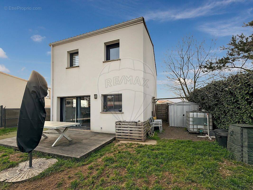 Maison à BARBECHAT