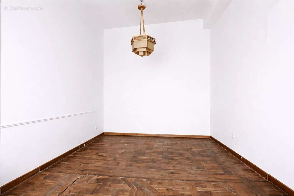 Appartement à PARIS-4E