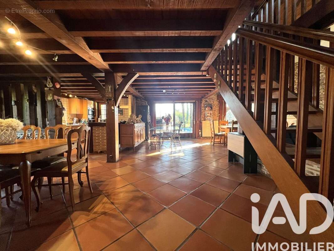 Maison 184 m² à Saint-Cricq-Villeneuve  - photo 7