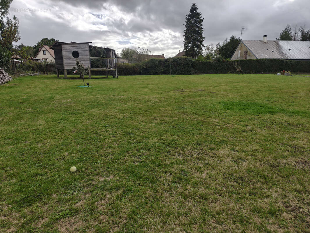 Maison à SAINT-PIERRE-SUR-DIVES