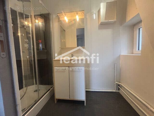 Appartement à SAINT-AMAND-MONTROND