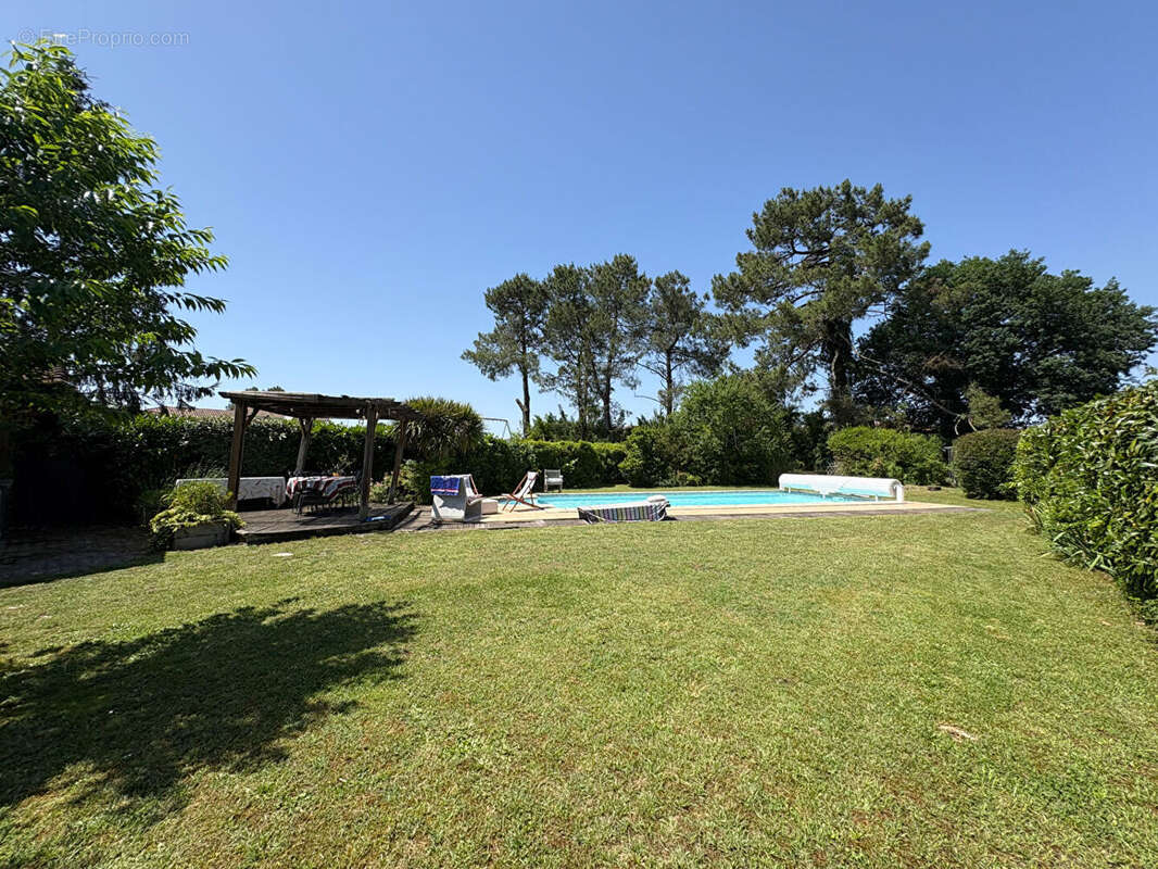Maison à PONTONX-SUR-L'ADOUR