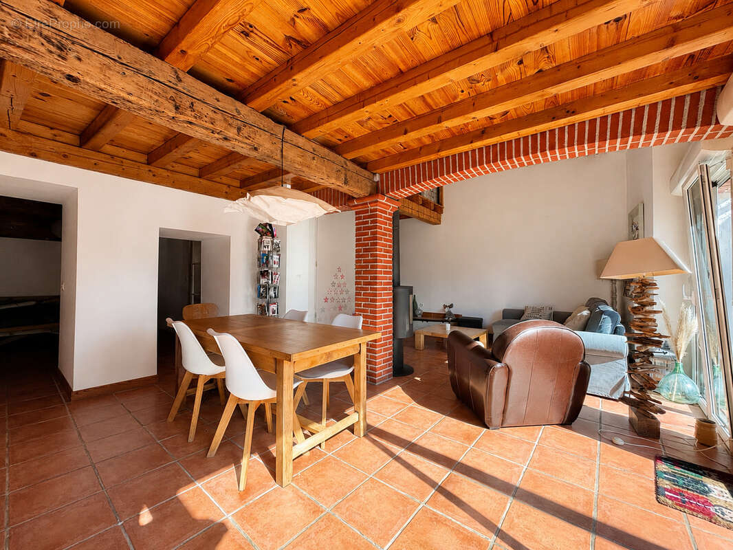Maison à CASTELNAU-D'ESTRETEFONDS