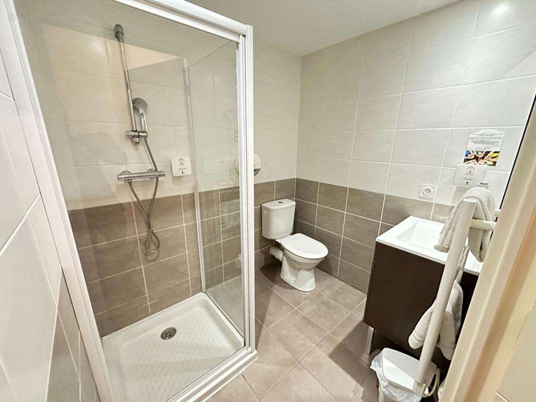 Appartement à EGUILLES