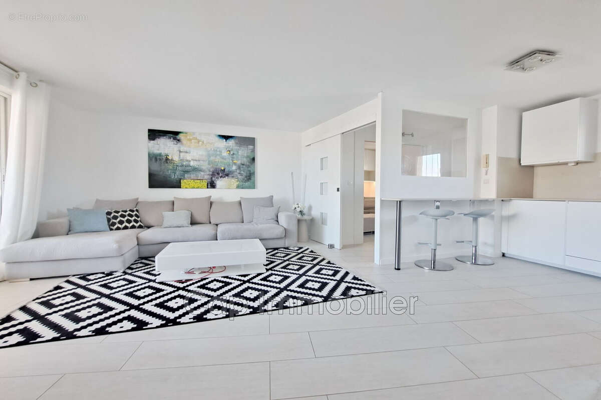 Appartement 67 m² à Agde  - photo 6