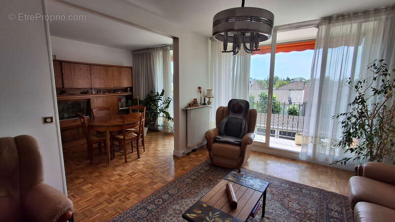 Appartement à vendre 4 pièces VITRY SUR SEINE (94) - photo 2