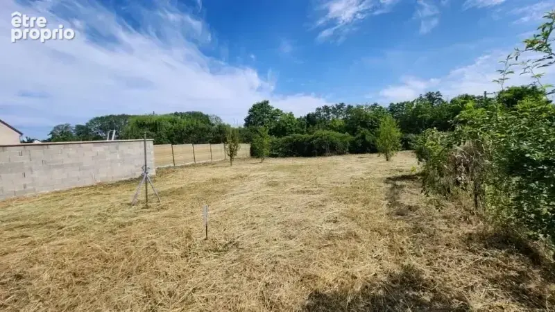 Terrain à RIVECOURT