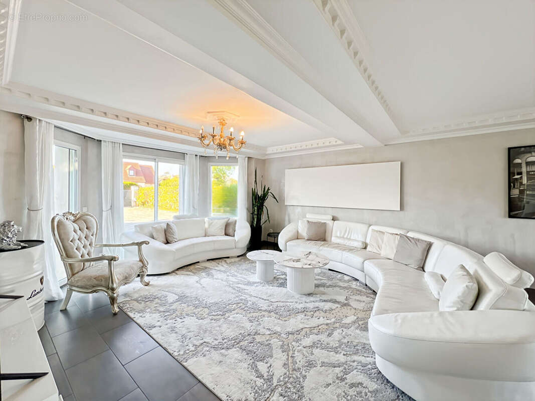 Maison à BOINVILLIERS