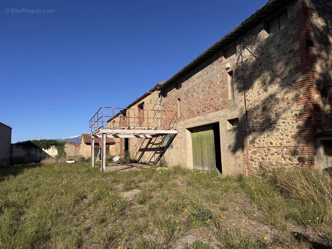Maison à VILLEMOLAQUE