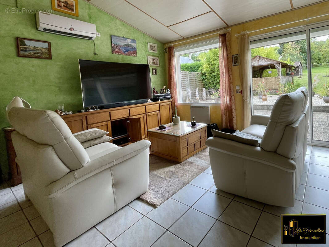 séjour maison Le val saint germain - Maison à LE VAL-SAINT-GERMAIN