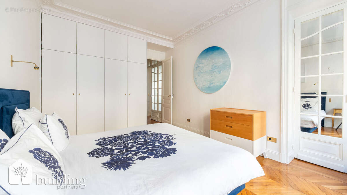 Jouffroy d'Abbans / Tocqueville Paris 17ème - Appartement 6 pièces 170,19 m² avec 2,56 m² de balcon - photo 9