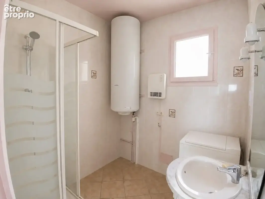 Villa méditerranéenne de plain-pied – 4 chambres – Studio indépendant – Piscine – Grand terrain arboré – - photo 12