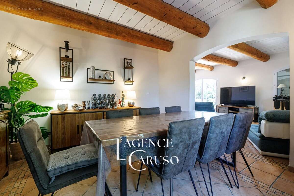 Maison à CAGNES-SUR-MER