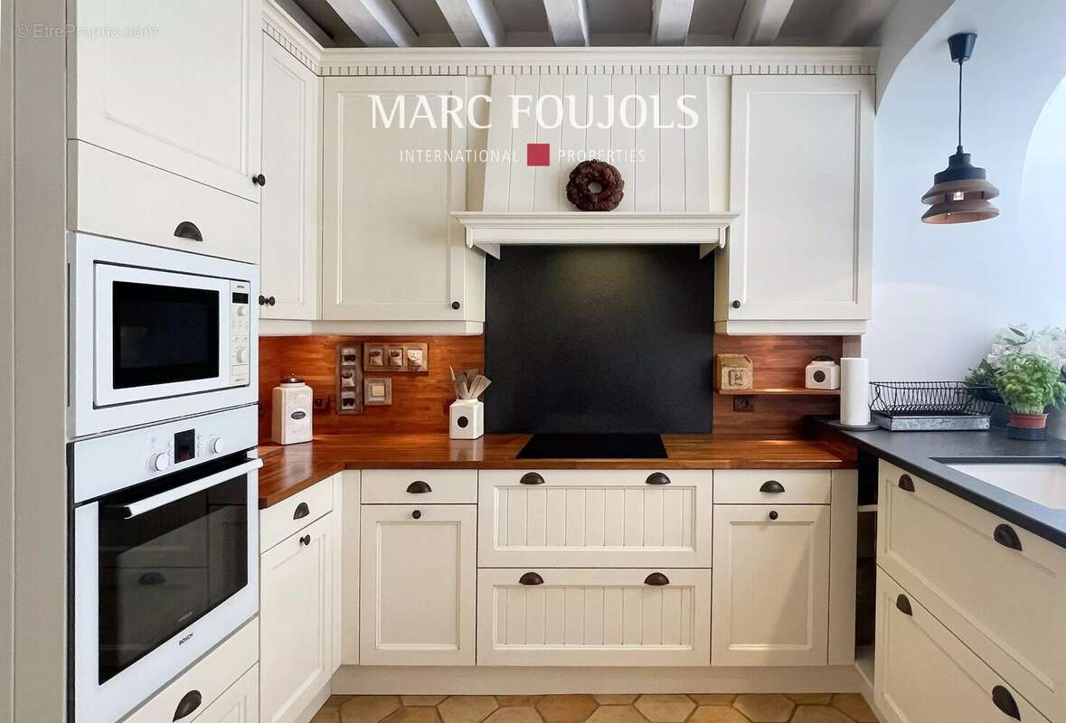 Maison à FONTAINEBLEAU