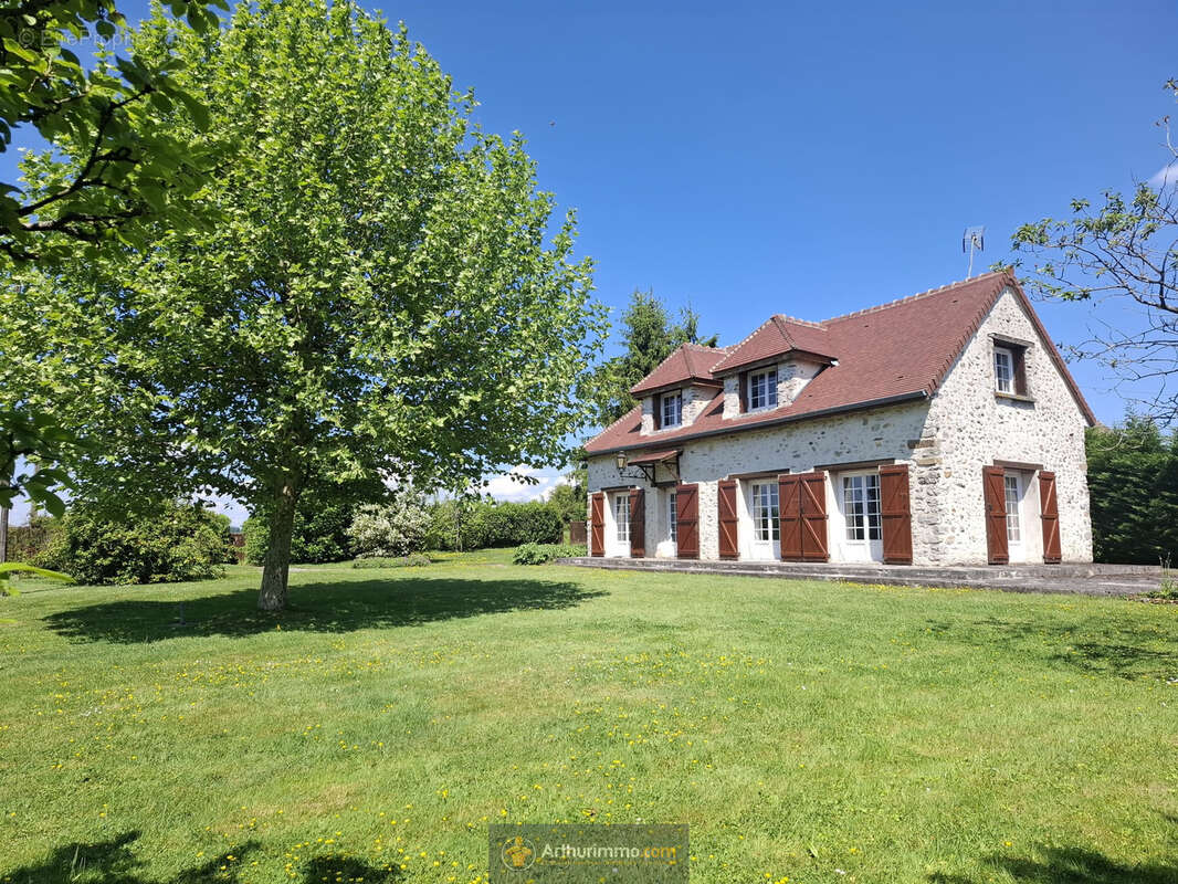 Maison à TREFOLS