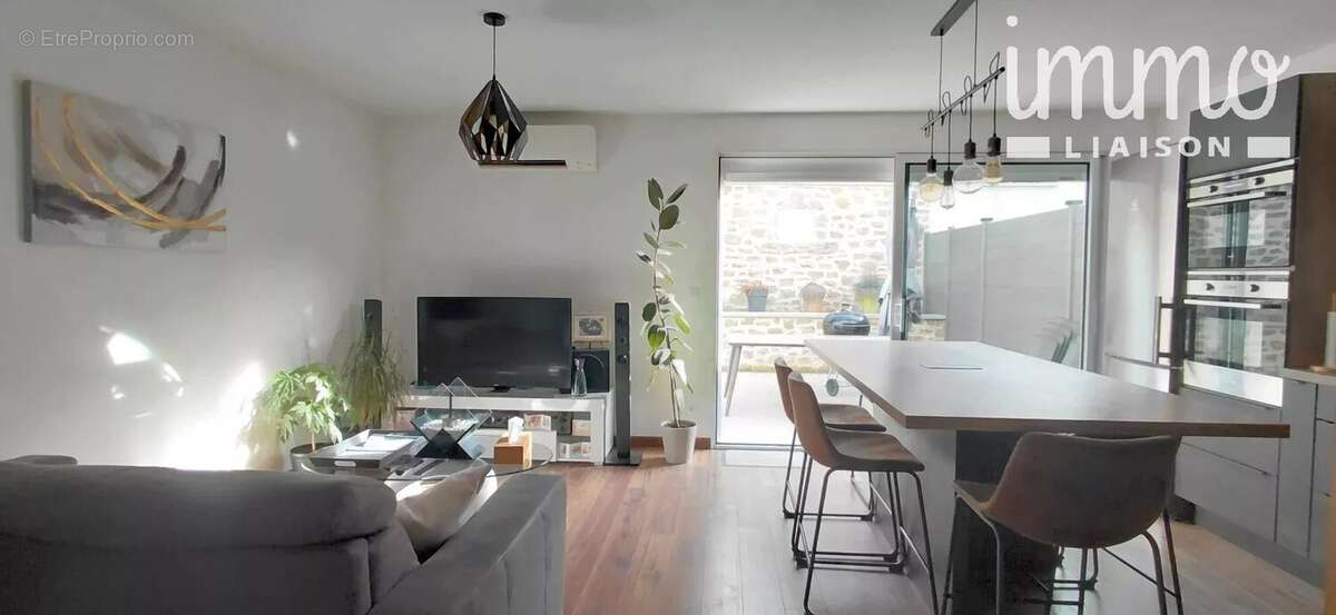 Maison à ALBY-SUR-CHERAN