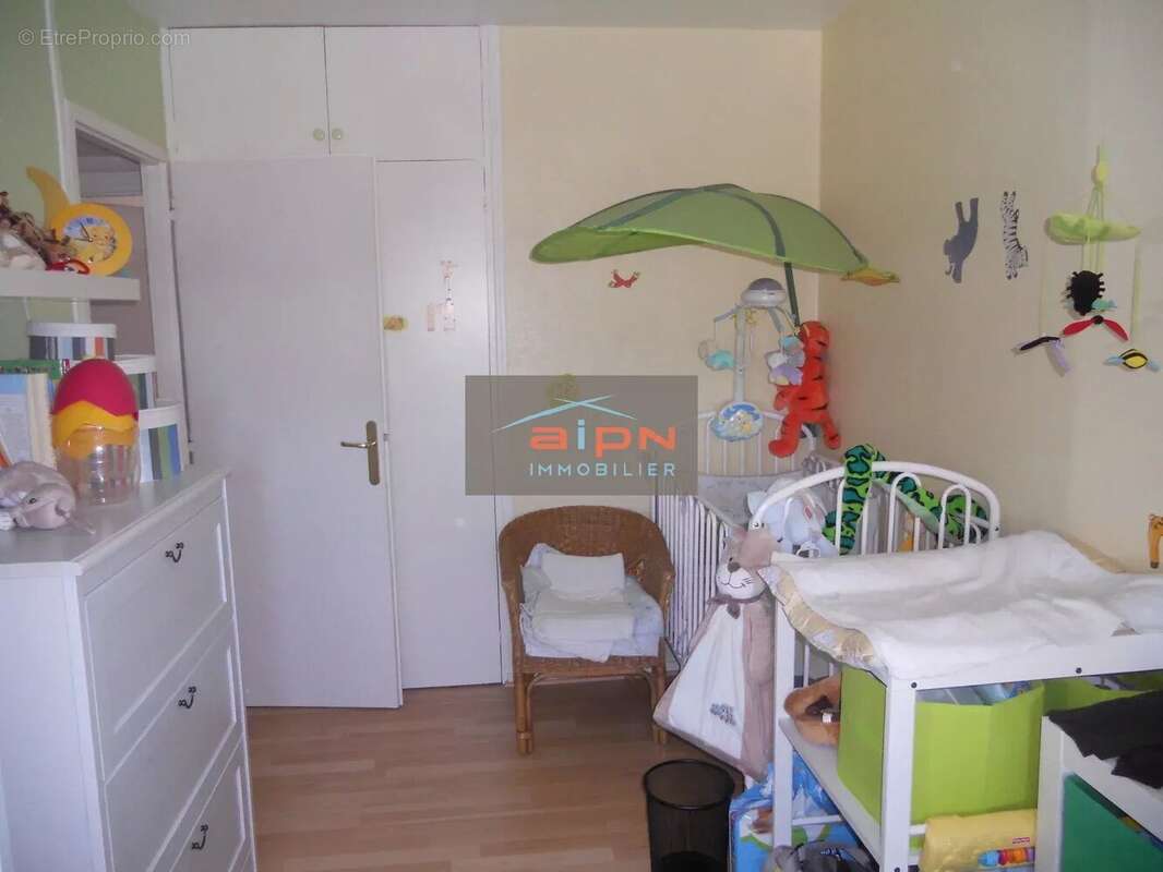 Appartement à SAINT-ETIENNE-DU-ROUVRAY