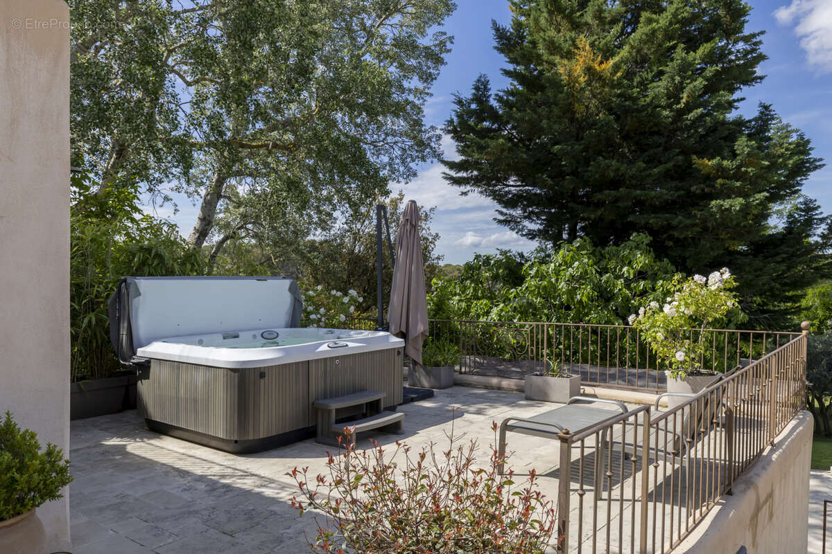 Maison à AIX-EN-PROVENCE
