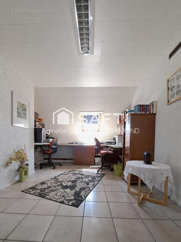 Maison 147 m² à Saint-Bernard  - photo 9