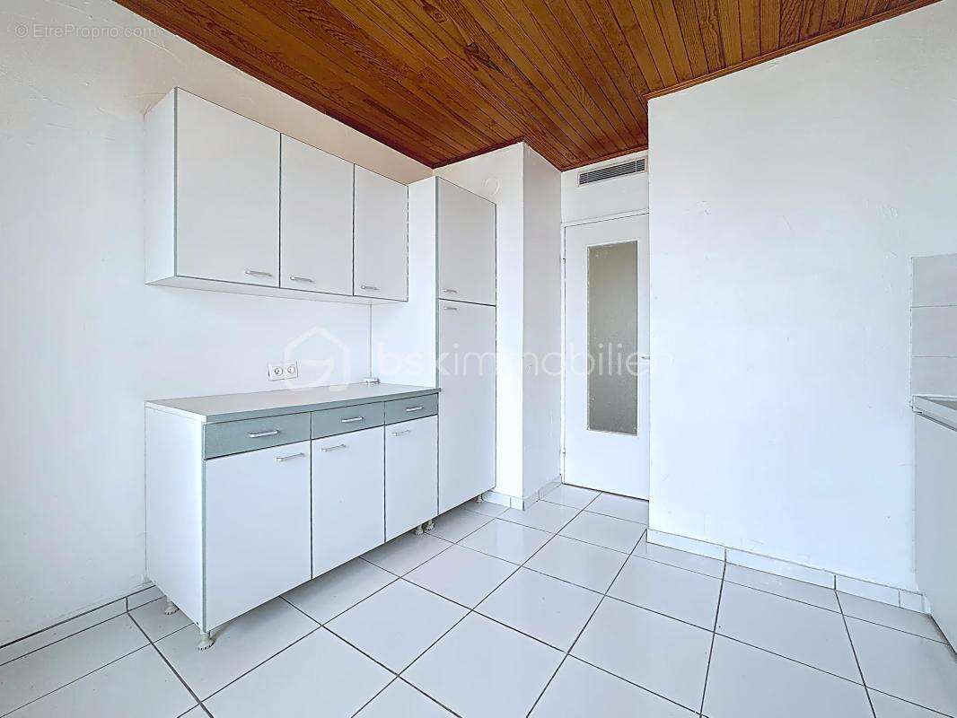 Appartement à LE PONT-DE-CLAIX