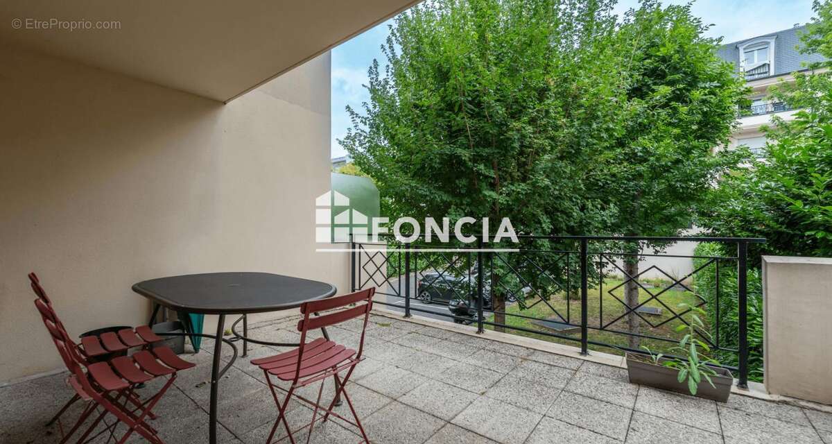 Appartement T3 de 57 m² avec terrasse de 20 m², balcon et parking – Noisy-le-Grand - photo 7