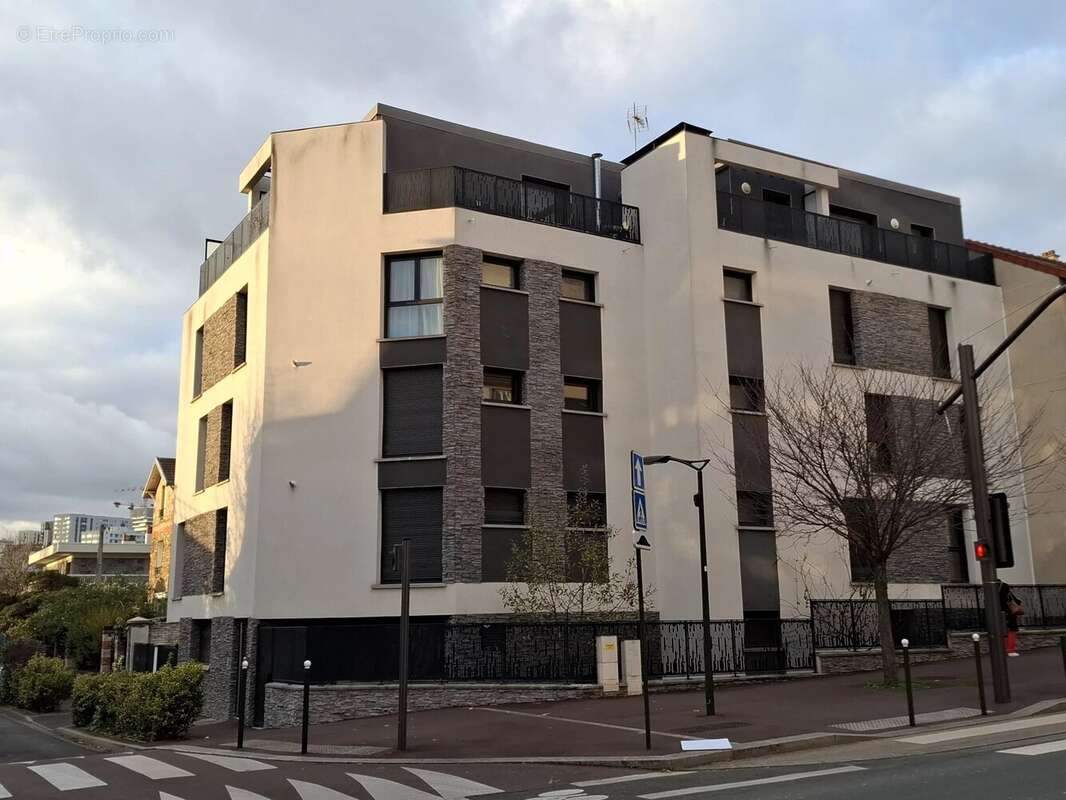 Appartement à BOURG-LA-REINE