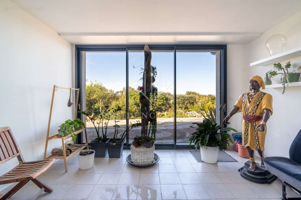 Maison à HYERES