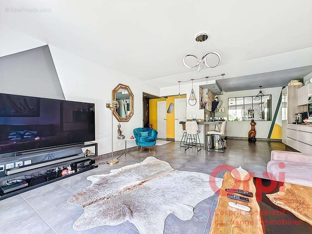 Appartement à SAINT-RAPHAEL