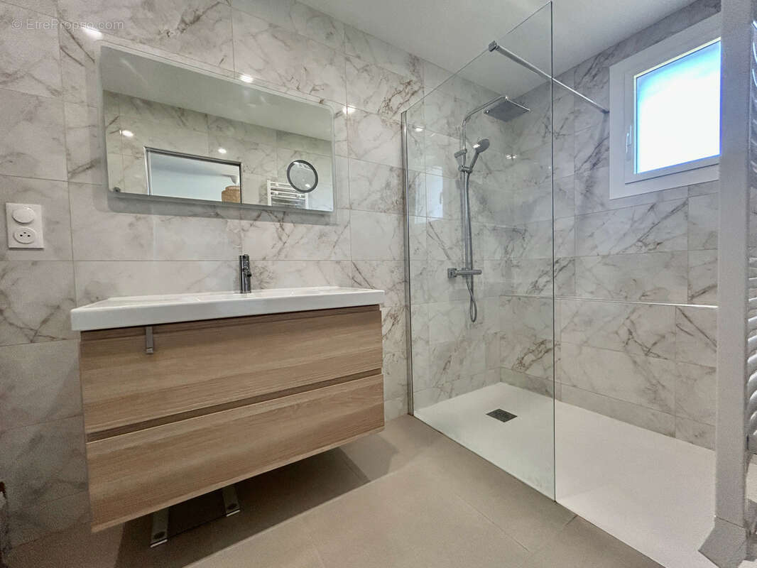 Maison de plain-pied, 3 chambres, garage, terrain - photo 10