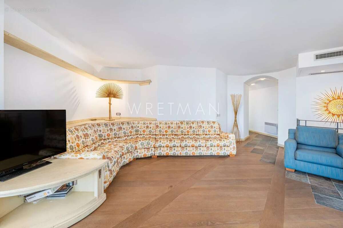 Appartement à CAP-D'AIL