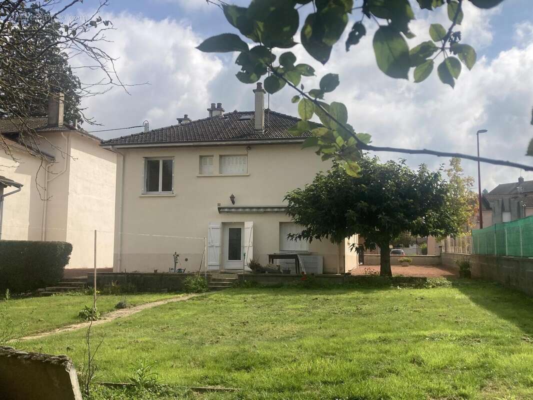 Photo 2 - Maison à CHARLIEU