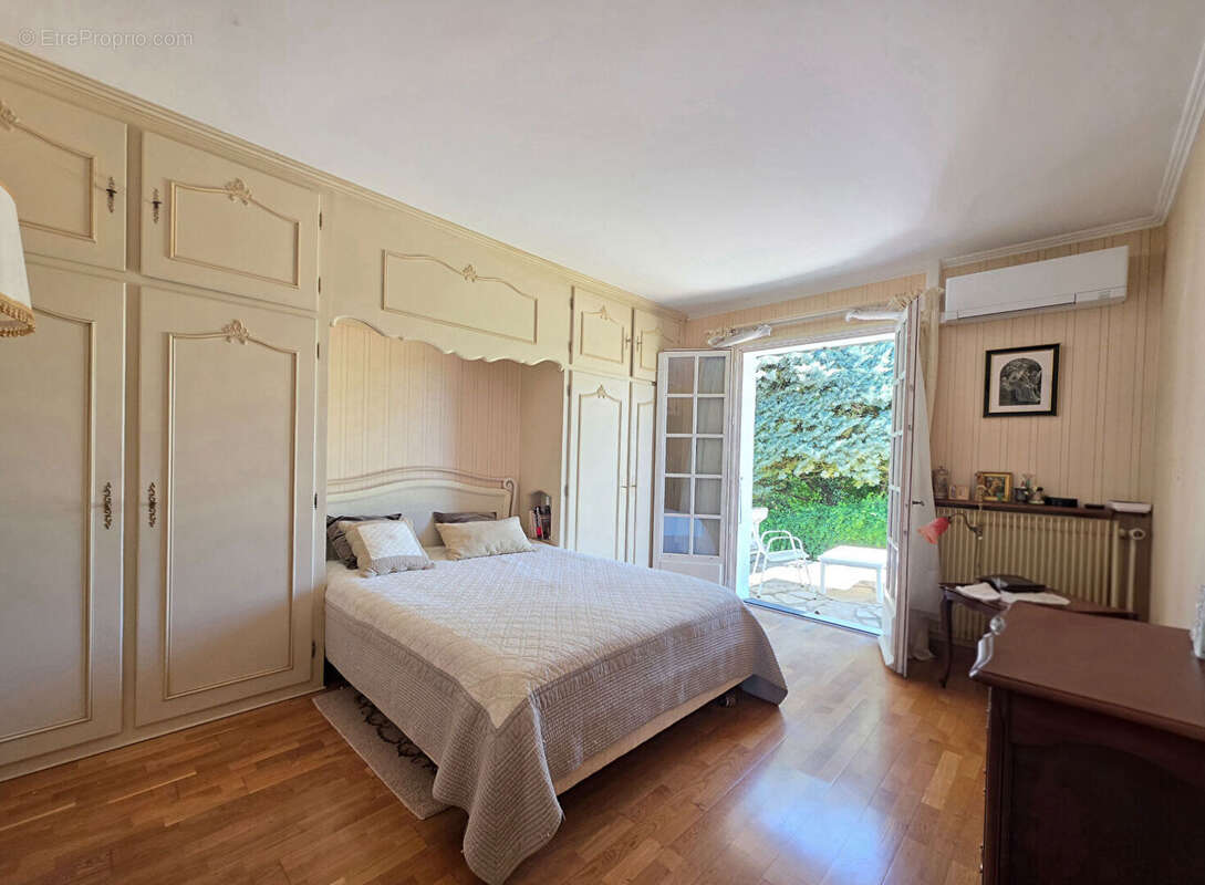 Maison à SAVOUGES