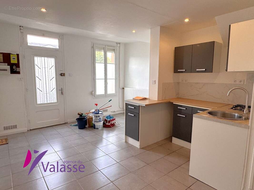 Maison 54 m² à Bolbec  - photo 2