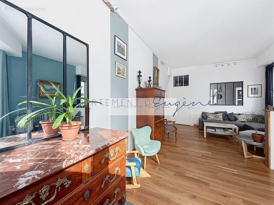 Appartement à PARIS-20E