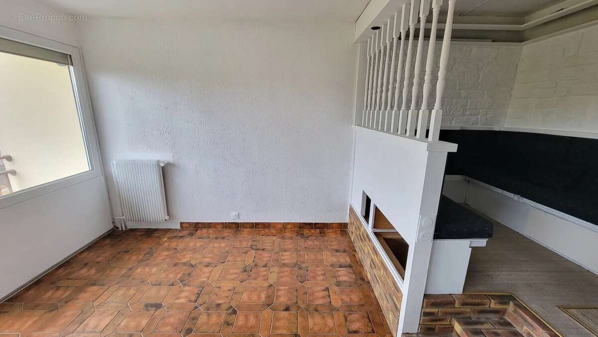 Appartement à SAINT-MICHEL-SUR-ORGE